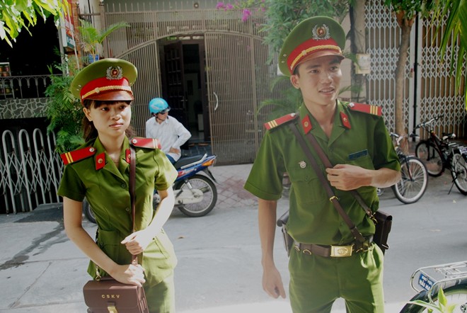 Cảnh sát Đà Nẵng đạp xe tuần tra, bắt cướp