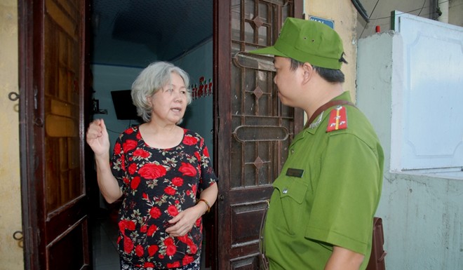 Cảnh sát Đà Nẵng đạp xe tuần tra, bắt cướp