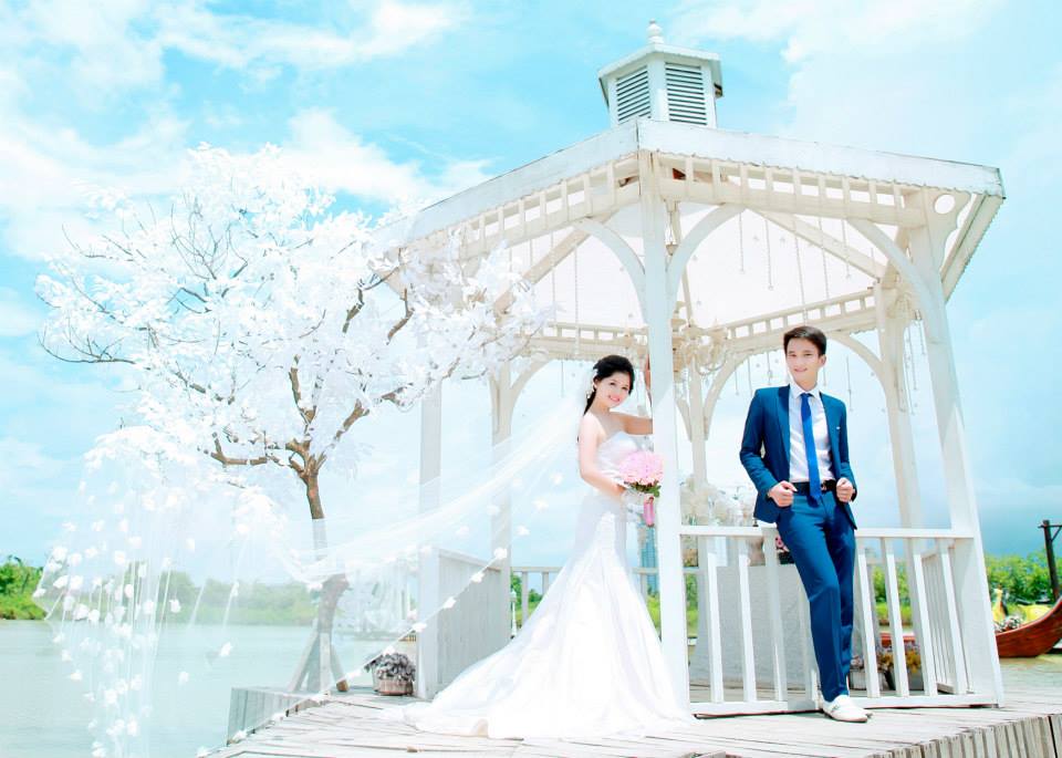 Hot girl bán thịt lợn khoe ảnh cưới xinh lung linh Hot girl bán thịt lợn khoe ảnh cưới xinh lung linh