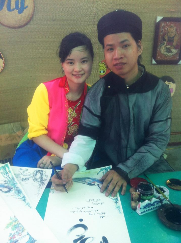 8X Hải Phòng đam mê vẽ tranh thư pháp 