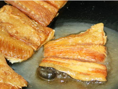 Cả xứ Việt Nam mình không ở đâu có bán thứ này… Cả xứ Việt Nam mình không ở đâu có bán thứ này…