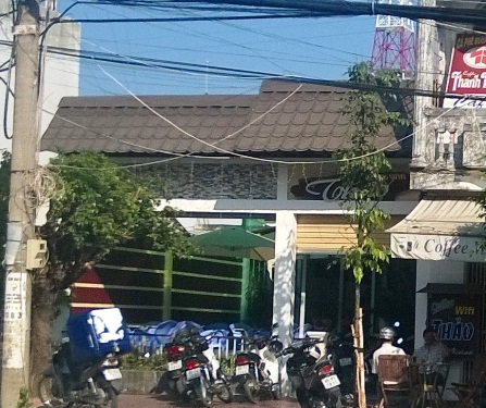 Phá ổ bạc trong quán cà phê của sếp kho bạc tỉnh Cà Mau