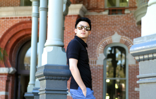 Dương Triệu Vũ về Mỹ thăm trường xưa