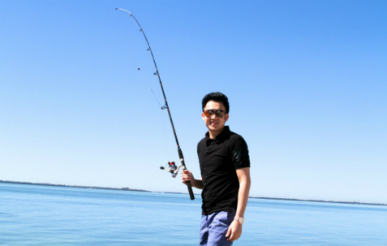 Dương Triệu Vũ về Mỹ thăm trường xưa Dương Triệu Vũ về Mỹ thăm trường xưa