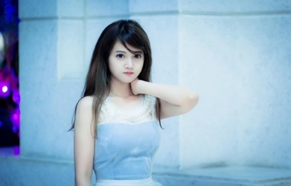 Cô nàng búp bê Macy Pine gây sốt cộng đồng mạng Việt 