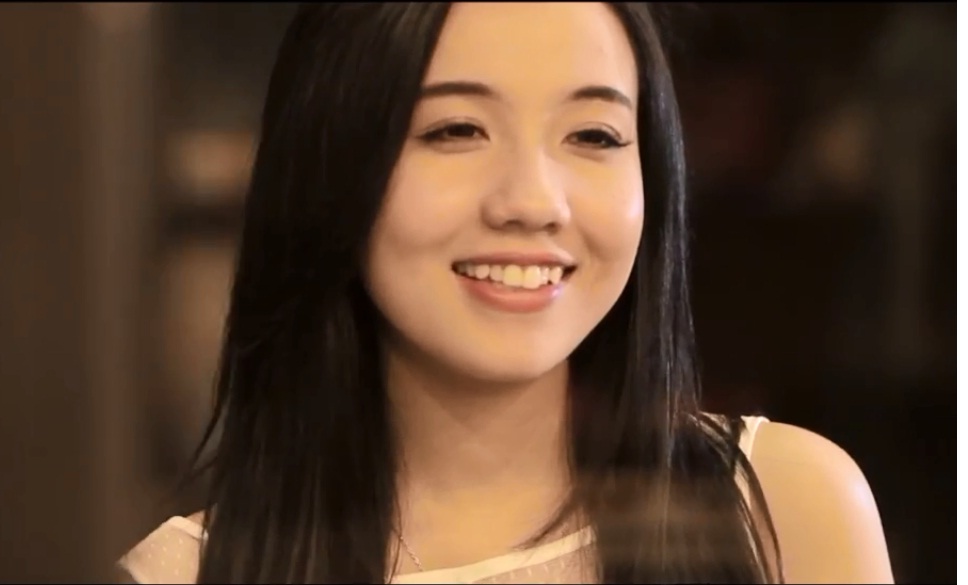 Sốt clip JVevermind tỏ tình với hot girl ngày Valentine Trắng