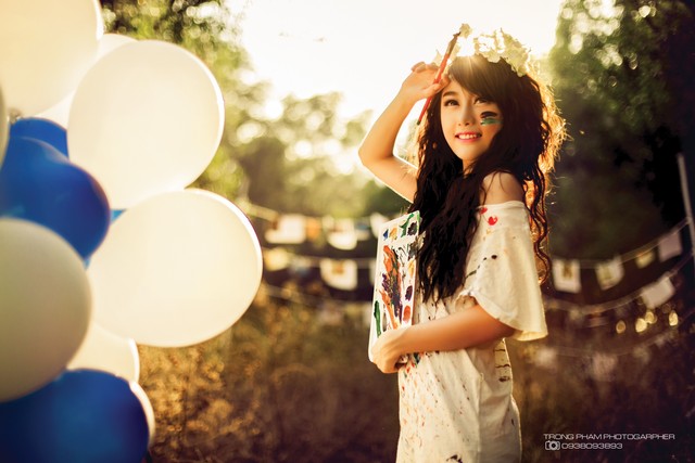 Hot girl Quỳnh Nhi hóa thân thành nữ họa sĩ gợi cảm Hot girl Quỳnh Nhi hóa thân thành nữ họa sĩ gợi cảm