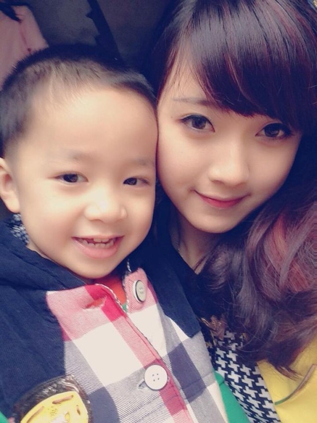 Những cô giáo xinh đẹp gây sốt giới trẻ