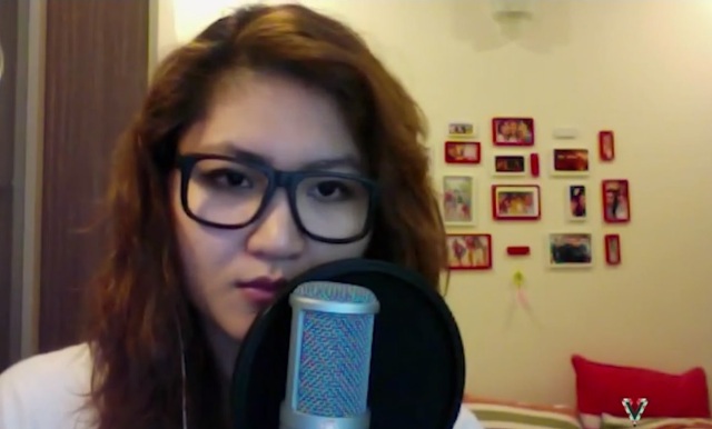 Phát sốt với cô gái hát và rap liên khúc 4 bản hit đình đám Phát sốt với cô gái hát và rap liên khúc 4 bản hit đình đám