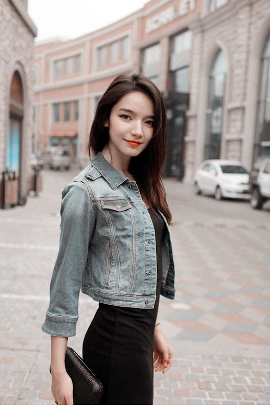 Cô gái mặt mộc xinh đẹp hơn cả hot girl gây sốt