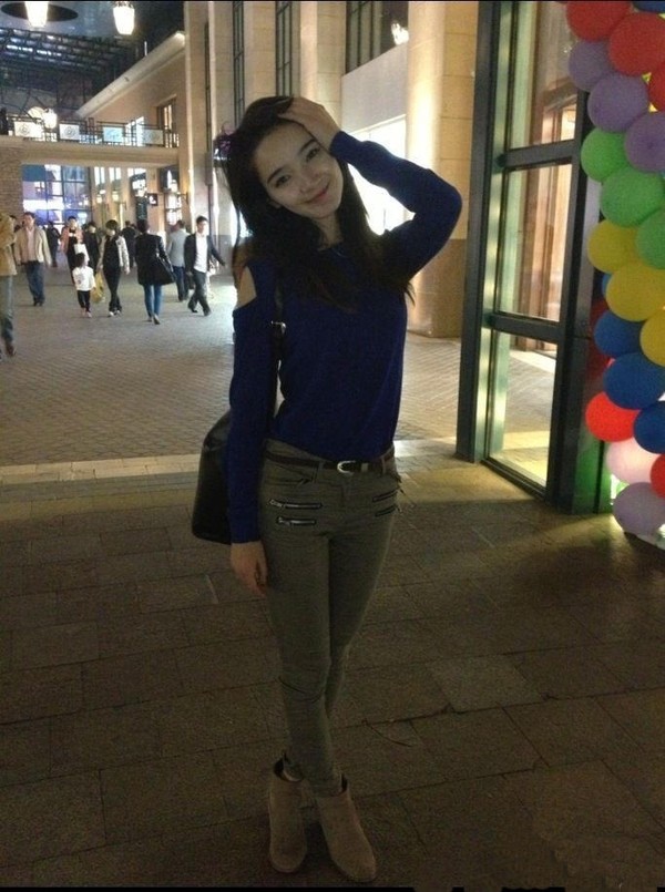 Cô gái mặt mộc xinh đẹp hơn cả hot girl gây sốt