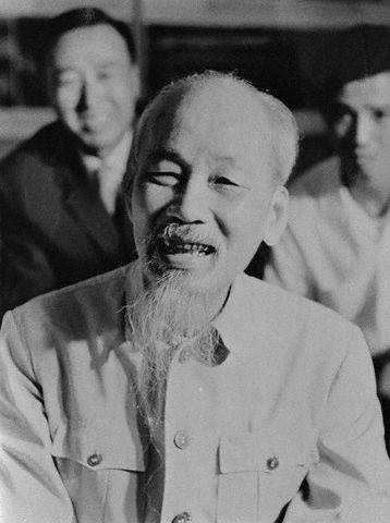 Những hình ảnh đẹp nhất về Bác Hồ kính yêu