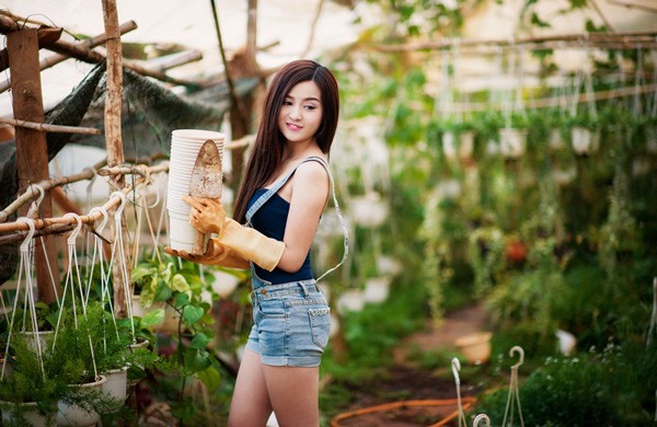 Chùm ảnh: Ngất ngây với vẻ đẹp của hot girl phố núi Chùm ảnh: Ngất ngây với vẻ đẹp của hot girl phố núi