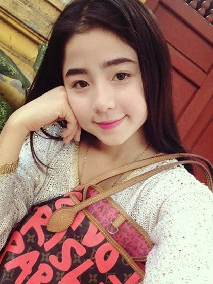 Hot girl Thanh Hóa xinh như thiên thần gây sốt