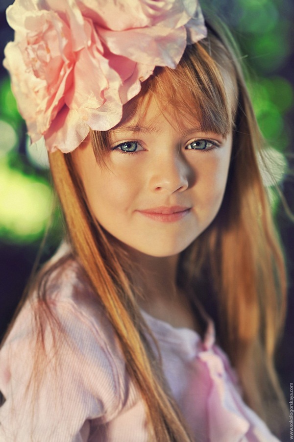 Ngẩn ngơ trước vẻ đẹp của mẫu nhí đình đám nhất thế giới