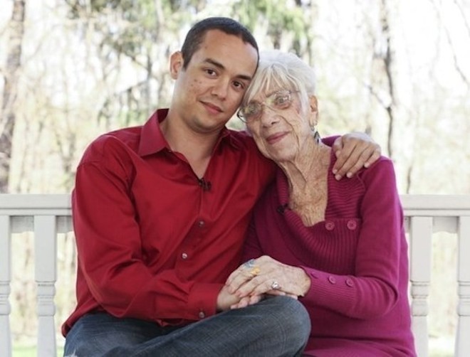 Những mối tình lệch tuổi thu hút sự quan tâm của hàng triệu người Những mối tình lệch tuổi thu hút sự quan tâm của hàng triệu người