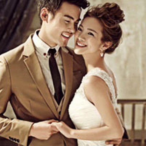 Có vợ đẹp con không nhưng sao chồng vẫn ngoại tình?