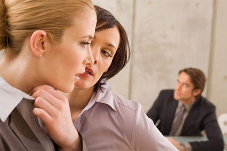 Những kiểu người chớ vội tin nơi công sở