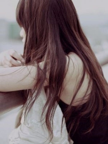 Những việc bạn gái không nên làm sau khi thất tình