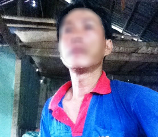 Đại ca đầy hình xăm ép nữ sinh lớp 8 vào nhà nghỉ Đại ca đầy hình xăm ép nữ sinh lớp 8 vào nhà nghỉ