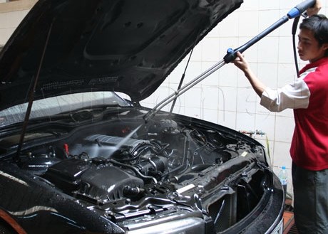 Những thói quen bình thường nhưng sẽ gây hại cho xe