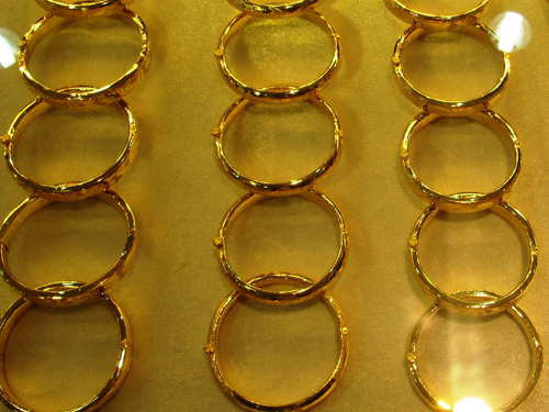 Giá vàng ngày 21/10: Giá vàng tăng nhẹ lên 35,87 triệu đồng/lượng Giá vàng ngày 21/10: Giá vàng tăng nhẹ lên 35,87 triệu đồng/lượng