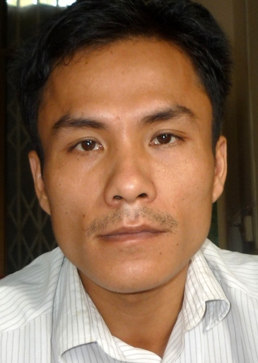 Trộm lẻn vào nhà đại gia, ăn cả hoa quả, đồ lễ trên bàn thờ