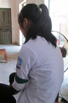 Ham vui, bé gái bị ba thanh niên thay nhau cưỡng hiếp Ham vui, bé gái bị ba thanh niên thay nhau cưỡng hiếp