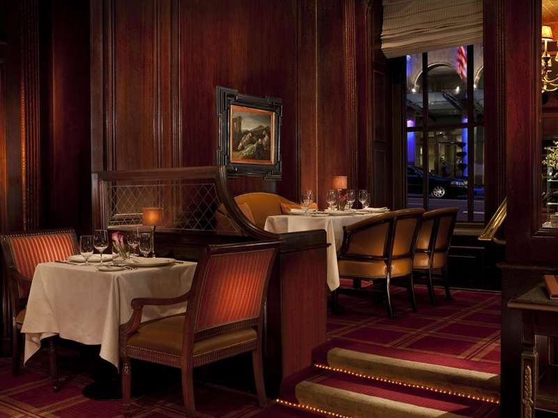 Khám phá khách sạn đắt nhất nước Mỹ vừa bị “đại gia” TQ thâu tóm