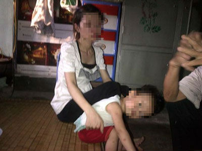 Tâm sự tủi hổ của người vợ có chồng là “yêu râu xanh”