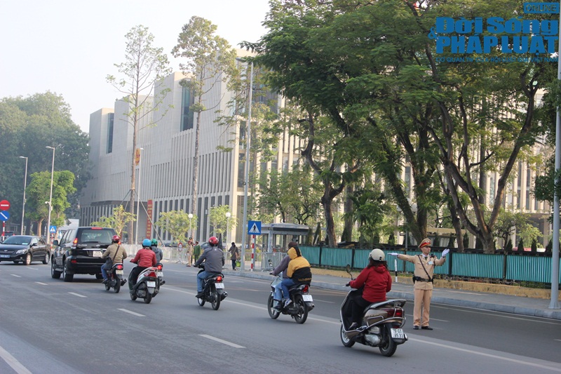 CSGT Hà Nội nỗ lực đảm bảo ATGT trong suốt kỳ họp Quốc hội