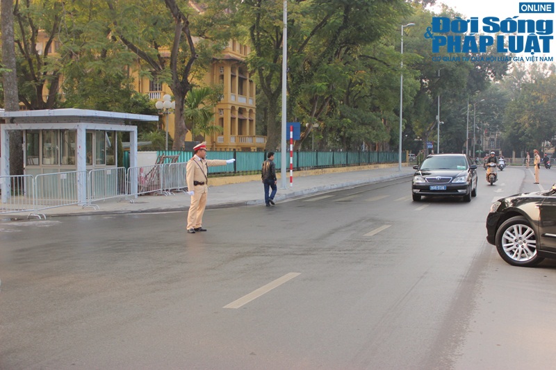 CSGT Hà Nội nỗ lực đảm bảo ATGT trong suốt kỳ họp Quốc hội