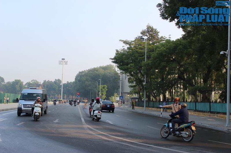 CSGT Hà Nội nỗ lực đảm bảo ATGT trong suốt kỳ họp Quốc hội