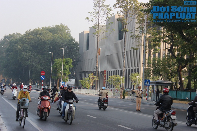 CSGT Hà Nội nỗ lực đảm bảo ATGT trong suốt kỳ họp Quốc hội