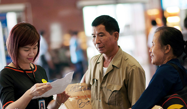 Trên một diễn đàn việc tặng vé máy ra giá rẻ miễn phí rất nhiều Trên một diễn đàn việc tặng vé máy ra giá rẻ miễn phí rất nhiều