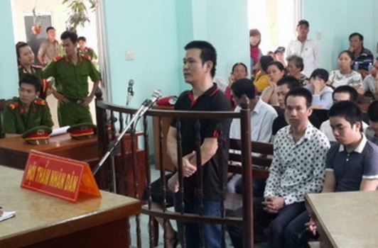 Tin tức 24h: Long rồng đỏ