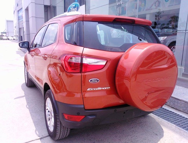 6 mẫu ô tô dưới một tỷ đồng mới bán ở Việt Nam