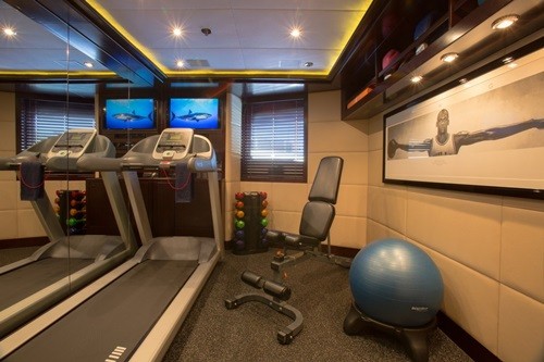 Chiêm ngưỡng siêu du thuyền giá thuê gần nửa triệu đô/tuần