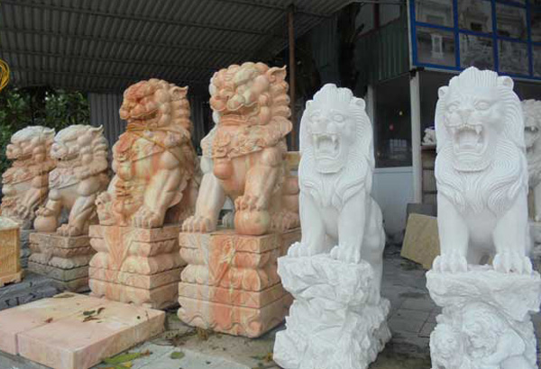 Linh vật đá vàng trấn yểm nhà đại gia