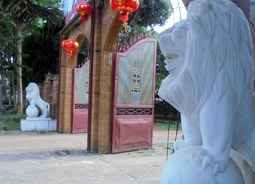 Linh vật đá vàng trấn yểm nhà đại gia