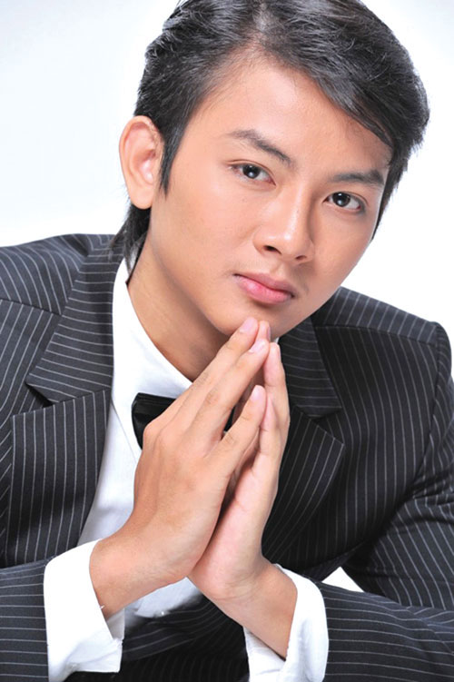 7 chàng trai được Hoài Linh đỡ đầu