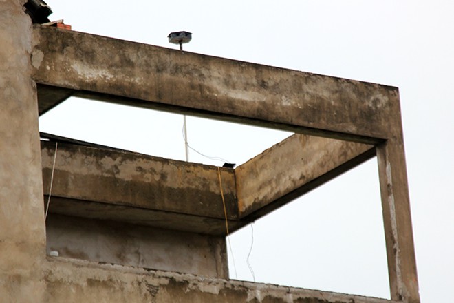 Biệt thự tiền tỷ thành nhà nuôi yến, chuồng gà giữa Sài Gòn