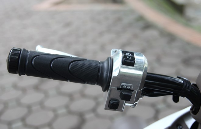 Cận cảnh xe ga phong cách lạ Honda Benly 110 tại Hà Nội