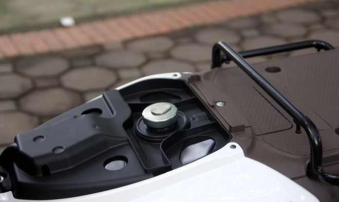 Cận cảnh xe ga phong cách lạ Honda Benly 110 tại Hà Nội