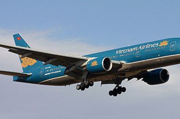 Lốc lớn, máy bay tới TP. HCM phải hạ cánh ở Phnom Penh Lốc lớn, máy bay tới TP. HCM phải hạ cánh ở Phnom Penh