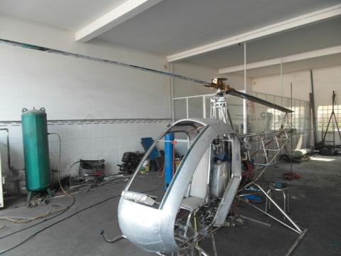 Nông dân chế trực thăng “Made in VN”... đọ tài thế giới