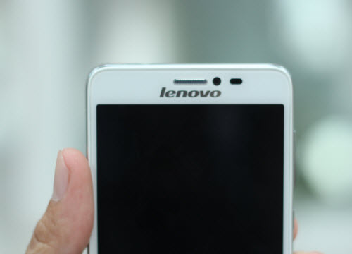Trên tay Lenovo S850 thời trang vừa ra mắt
