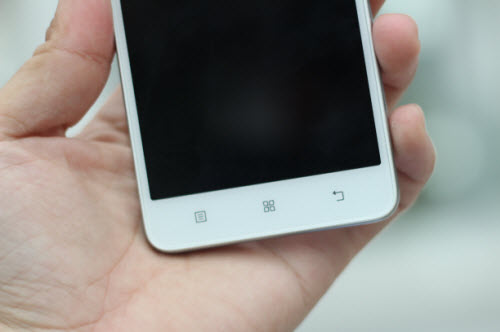 Trên tay Lenovo S850 thời trang vừa ra mắt