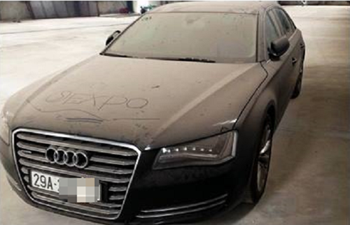 Thừa tiền, đại gia Hà Nội vứt bỏ Audi A8L 4 tỷ
