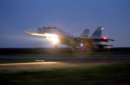 Trong kho vũ khí: Không quân Việt Nam “đọ tài” Không quân TQ